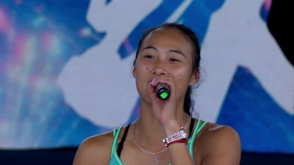 Qinwen Zheng before going 0-5 in a match: