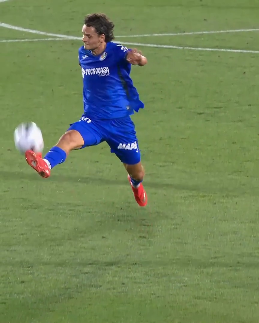 El control de Enes Ünal: 🤤 LALIGAHighlights | VUELVELALIGA