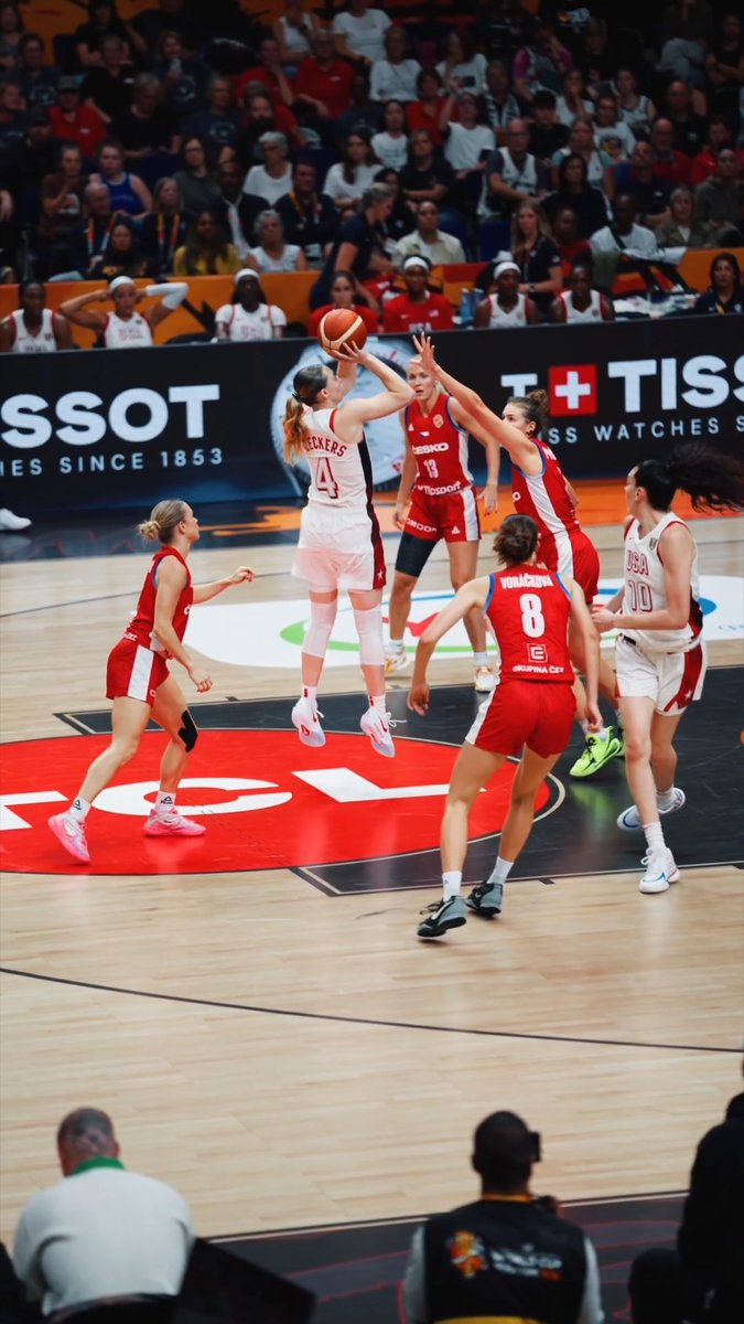 Middy P sighting in Berlin 👀 #FIBAWWC