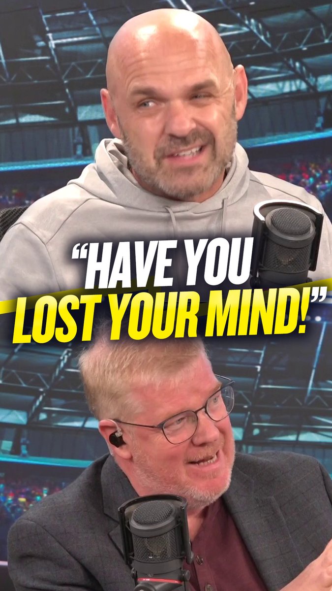 🟨 Danny: "I think it's a yellow." 🤯 Adrian: "Have you lost your mind??" Adrian Durham & Danny Murphy get into a heated debate over Gabriel's incident with Chelsea's Emi Martinez 🔥 🍿