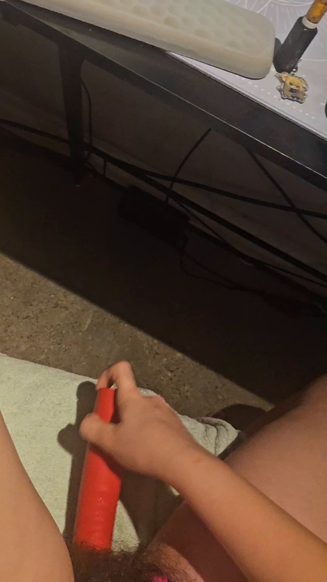 It gets so noisy with 2 toys 😭 i dont even know how my pussy handles it. Oh well! Lmfaoo #nsfwtwt
