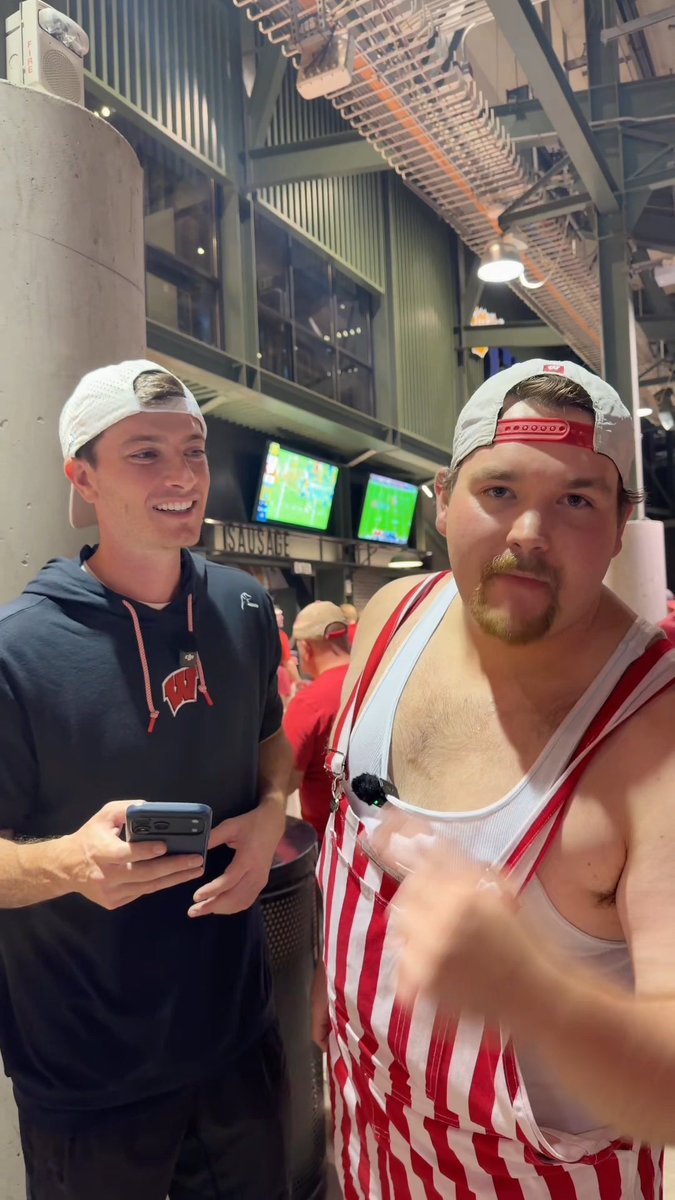 Are Wisconsin fans the BEST fans in the Big Ten? Trove