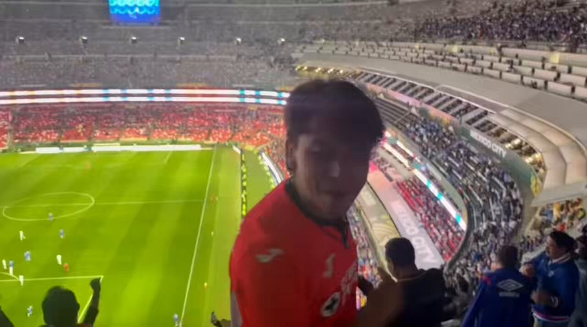 🤯🏟️ ¡LOCURA TOTAL EN EL AZTECA! Así fue la reacción de Santiago desde el estadio azteca tras el gol de Paradela al minuto 89. 😱🔥⚽