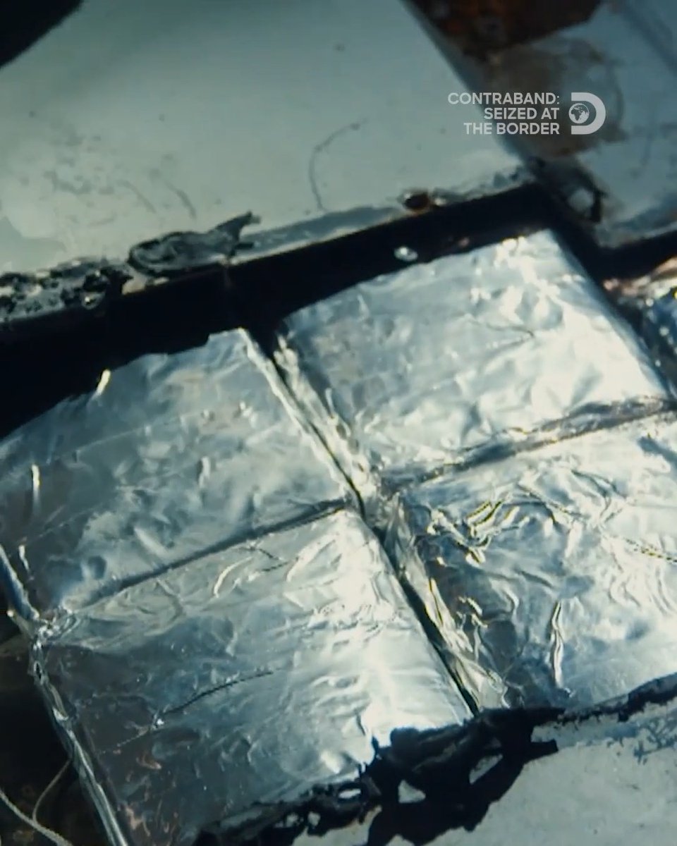 Bundle after bundle of cocaine uncovered at the Juárez-Lincoln Bridge. #Contraband: Seized at the Border starts NOW on Discovery.