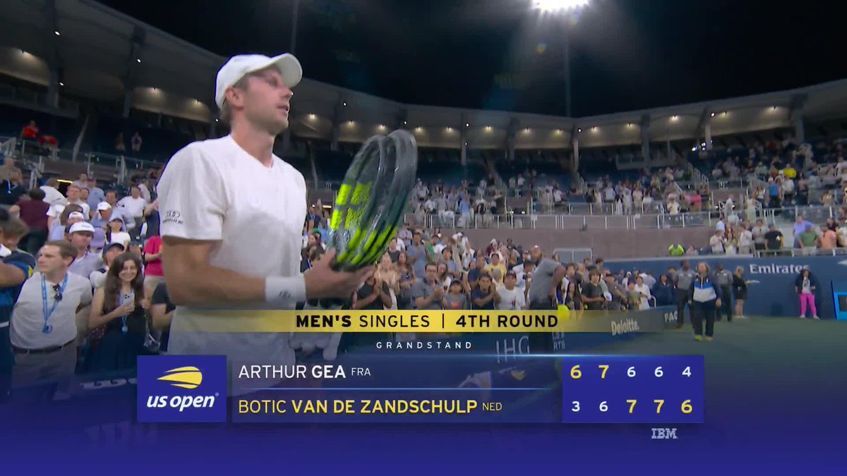 One for the books! Botic Van de Zandschulp outlasts Arthur Gea in five sets on Grandstand.