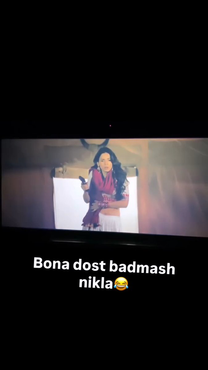 Bona dost ho aur badmosh na ho dispossible 😂