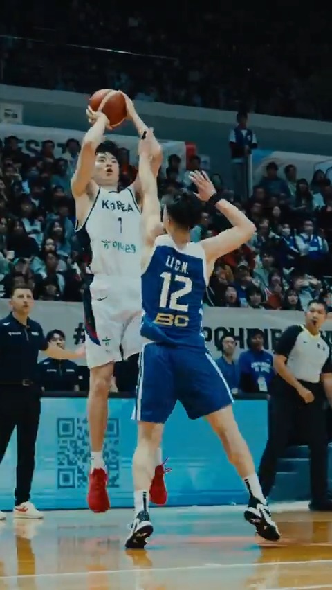 Pure buckets from the far east to the west coast 🪣 Lee Hyunjung is headed to the Portland Trail Blazers 🛫 #FIBAWC