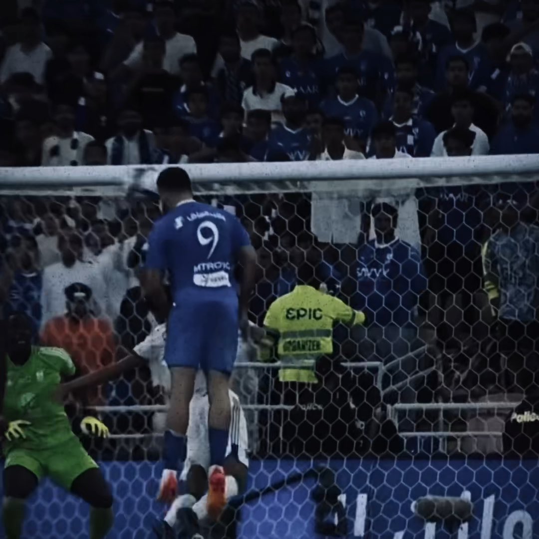 ياساتر يالتصميم 😨💙