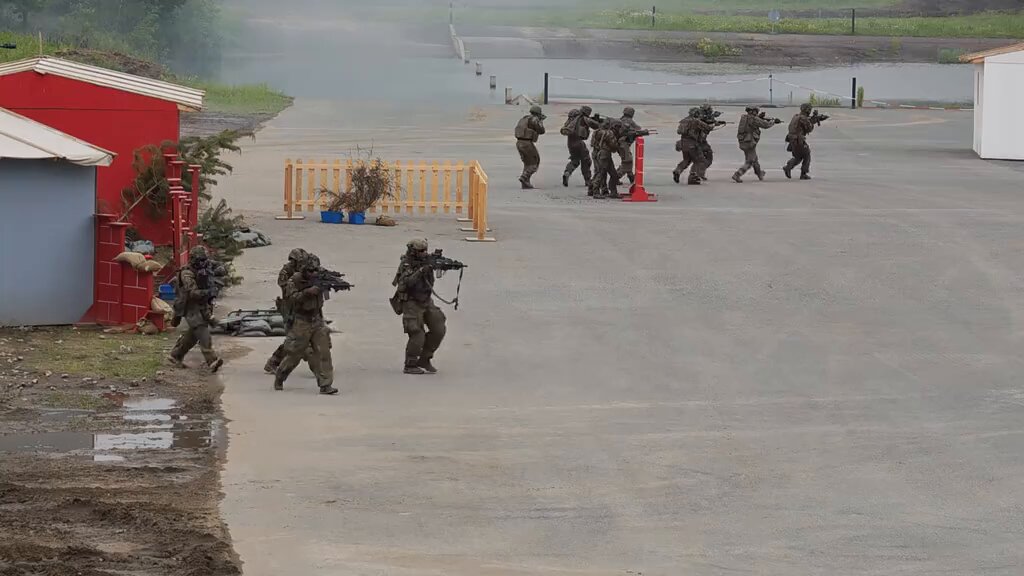 Russia🇷🇺 should think twice before stepping on the wrong toe. German military🇩🇪 isn't Ukraine. They have one of the most deadly Panzers in the world🪖🇩🇪