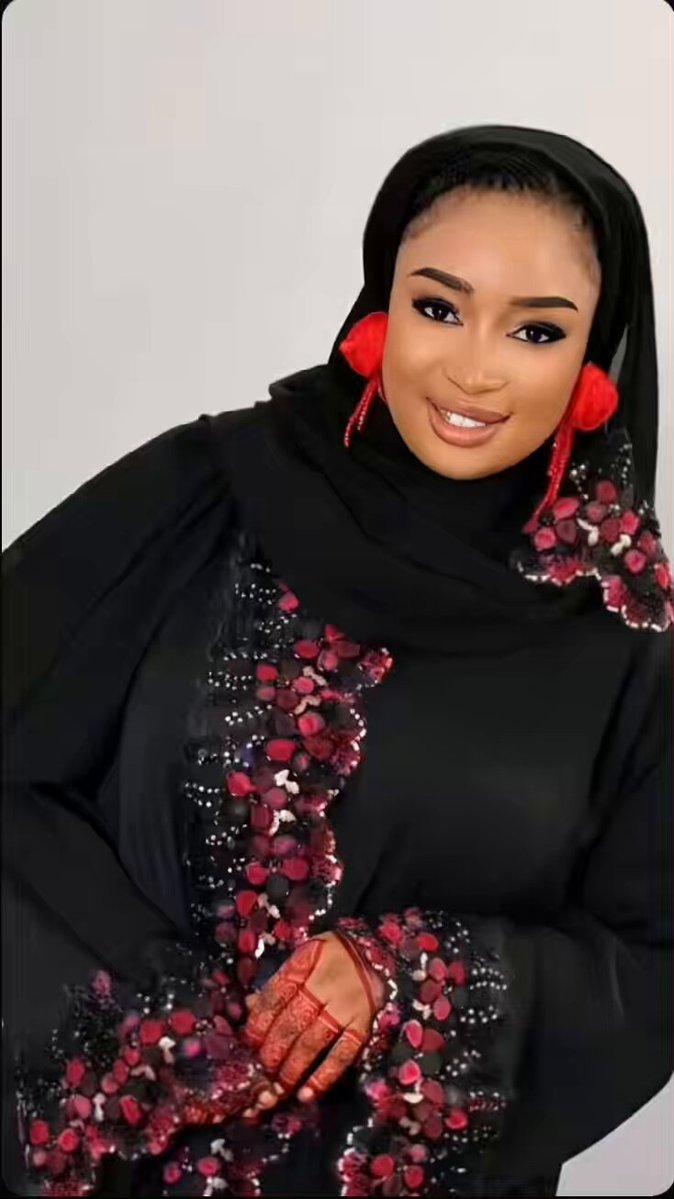 Matsalar auren yan bariki kenan, a gidan auren babu sirri, idan an rabu ma babu sirri. Babu daraja juna ko mutunta juna, domin ba’a wurin mutunci aka hadu ba. Saide ayita cin mutuncin juna ana bankade-bankade da tone-tone.🤔✍️