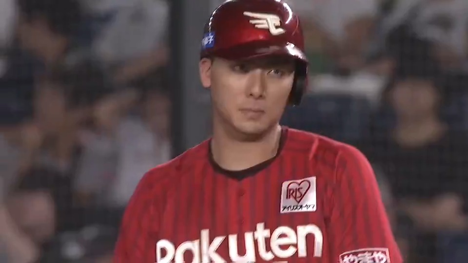 【9回表:M 2-2 E】 #村林一輝 選手のタイムリーヒットで同点に追いつく! #RakutenEagles #強鷲革新