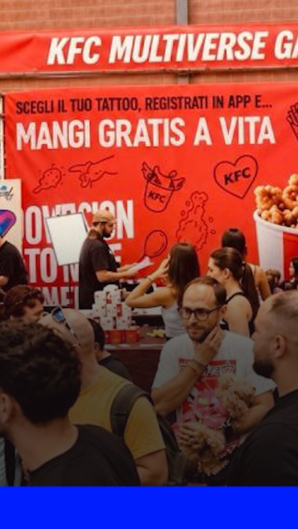 Italie: du poulet frit gratuit à vie en échange d’un tatouage KFC
