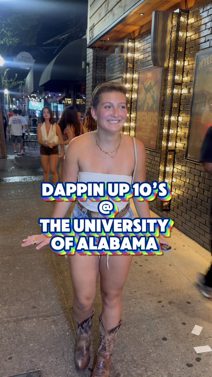 It’s snowing in Alabama. The university of Alabama got em fr. Roll tide