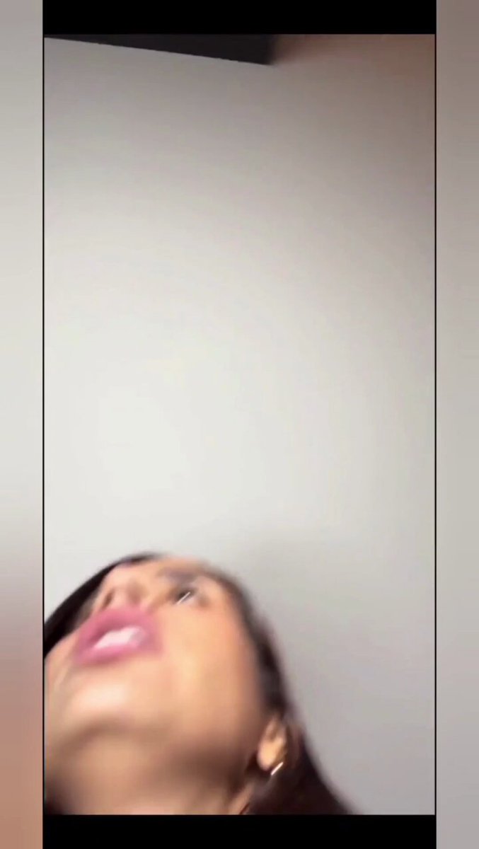 لا لا واضح انها عفوية و غير متعمده 😏🙂‍↔️