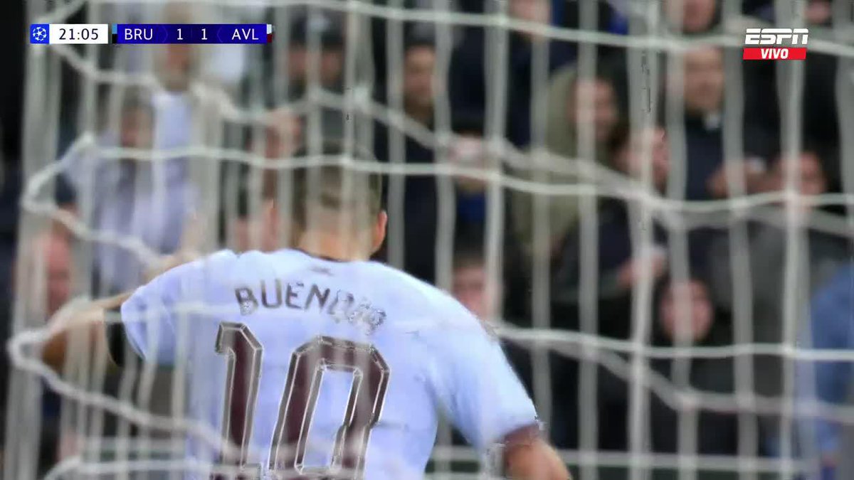 🔥🇦🇷 ¡EL GOL DE EMILIANO BUENDÍA PARA EL 2-1 DE ASTON VILLA ANTE BRUJAS EN LA UEFA CHAMPIONS LEAGUE!