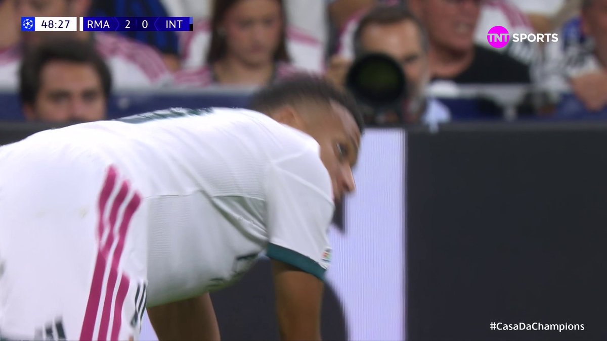 Olhem a velocidade assustadora do Mbappé. Aqui eu vi ele cavando… 😳