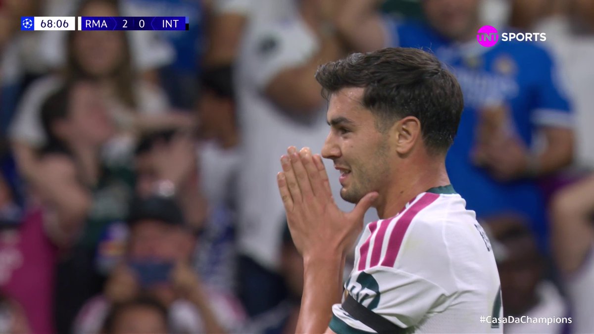 O REAL MADRID TÁ JOGANDO FÁCIL DEMAIS! 🤯👏 TABELA BONITA ATÉ CHEGAR EM BRAHIM DÍAZ, QUE PERDEU A CHANCE... ⚠️ JOGAÇO! Real Madrid x Inter de Milão ao vivo AGORA na @tntbr e na @hbomaxbrasil ( #CasaDaChampions #HBOMax #MFM