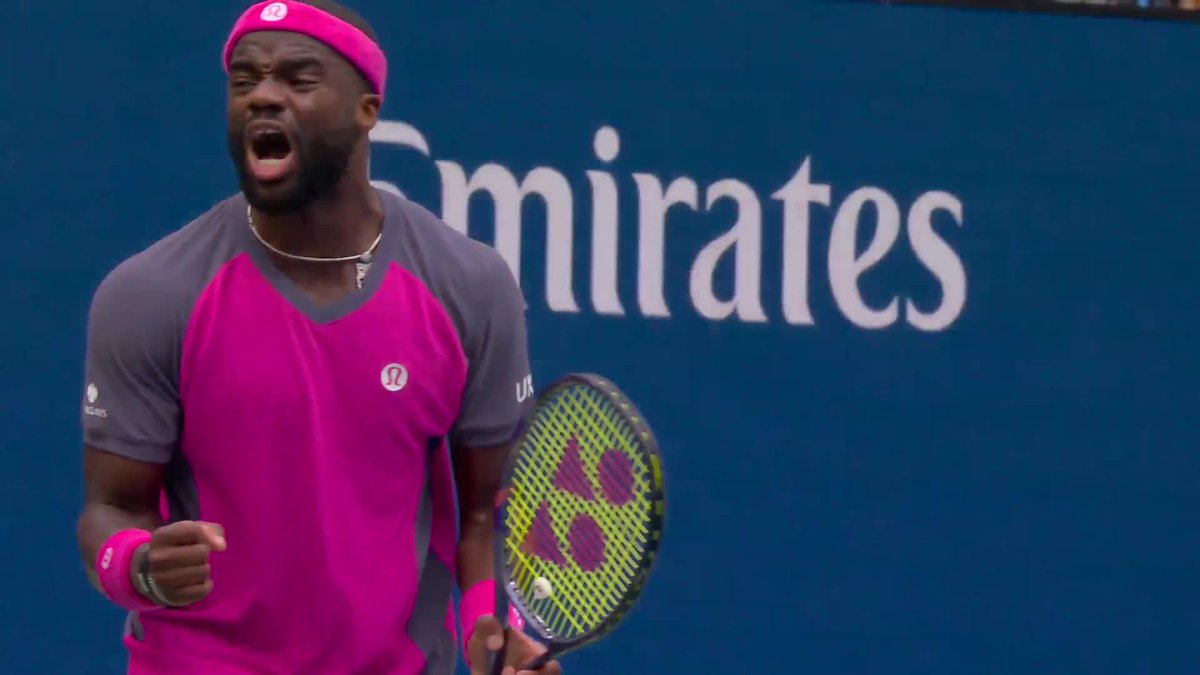 And just like that, Frances Tiafoe has the break in the fourth set!