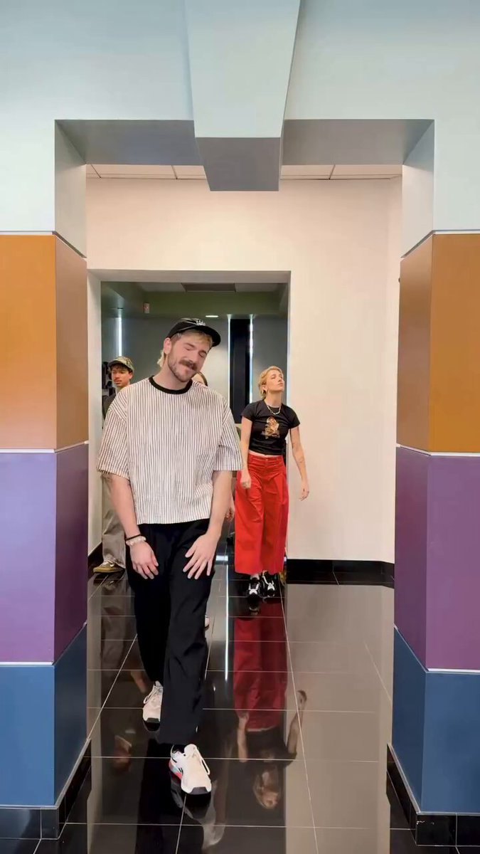 [reel/tiktok] "represent 🙌"