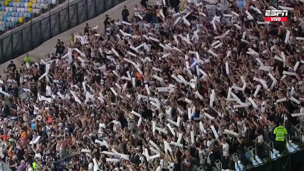 🦑🇦🇷 Ufff, la banda que llevó Platense al Maracaná.