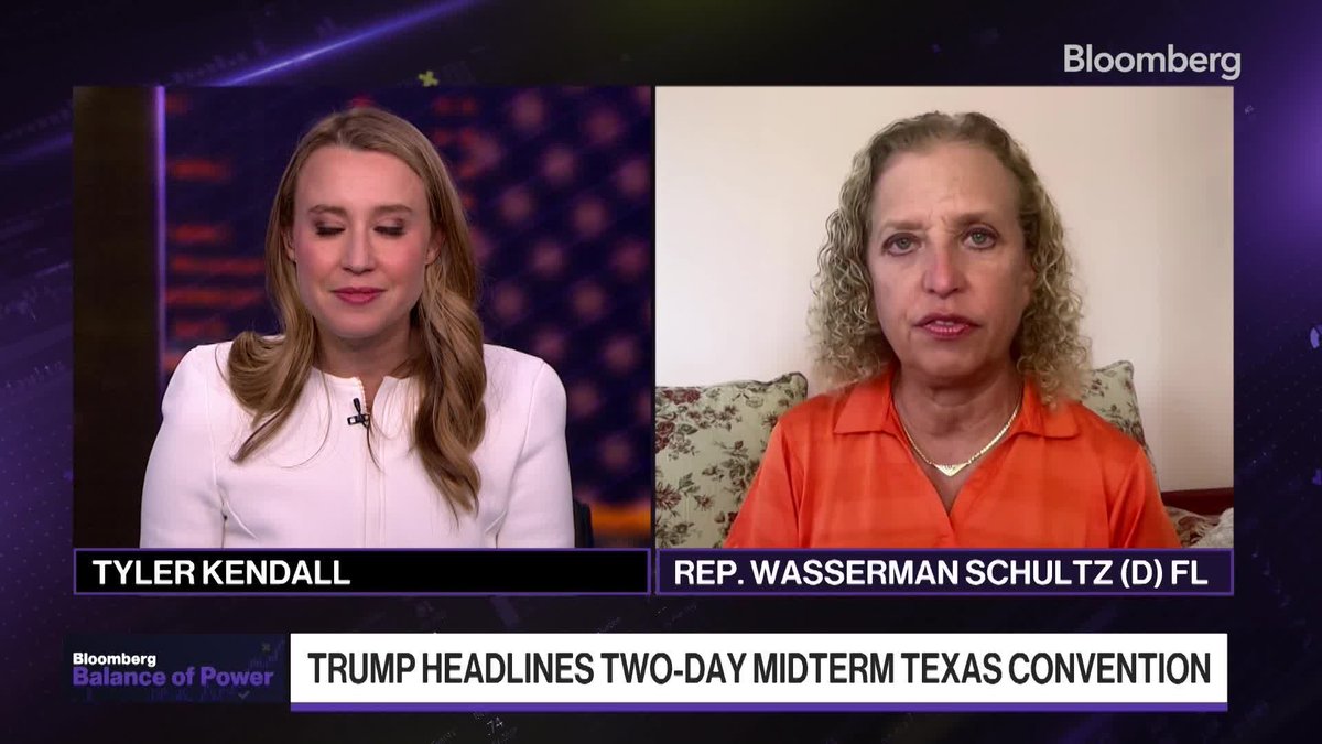 "The Republicans have turned this convention into a 'Trumpalooza," says Rep. Wasserman Schultz on the upcoming GOP midterm convention