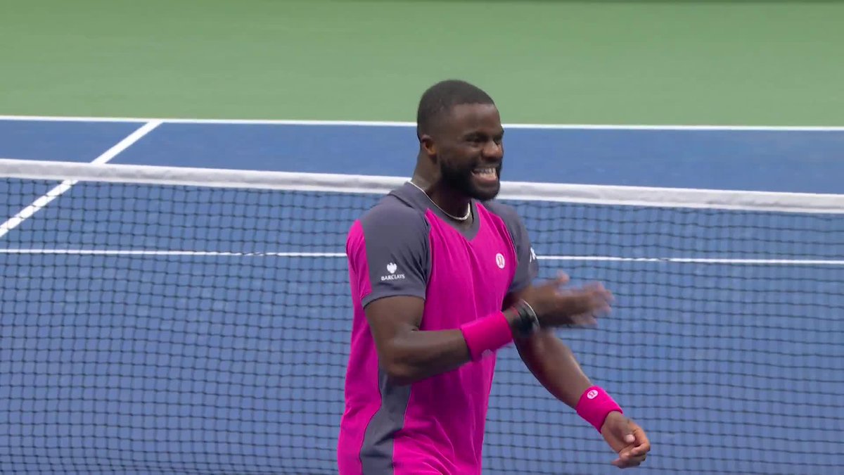 FOE-NOMENAL 🇺🇸 From two sets and a break down, and then a break down in the fifth, Frances Tiafoe defeats Michelsen 5-7, 3-6, 7-5, 6-3, 7-6!