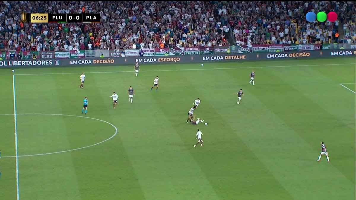 Calma, Thiago Silva. Tá nervoso??????