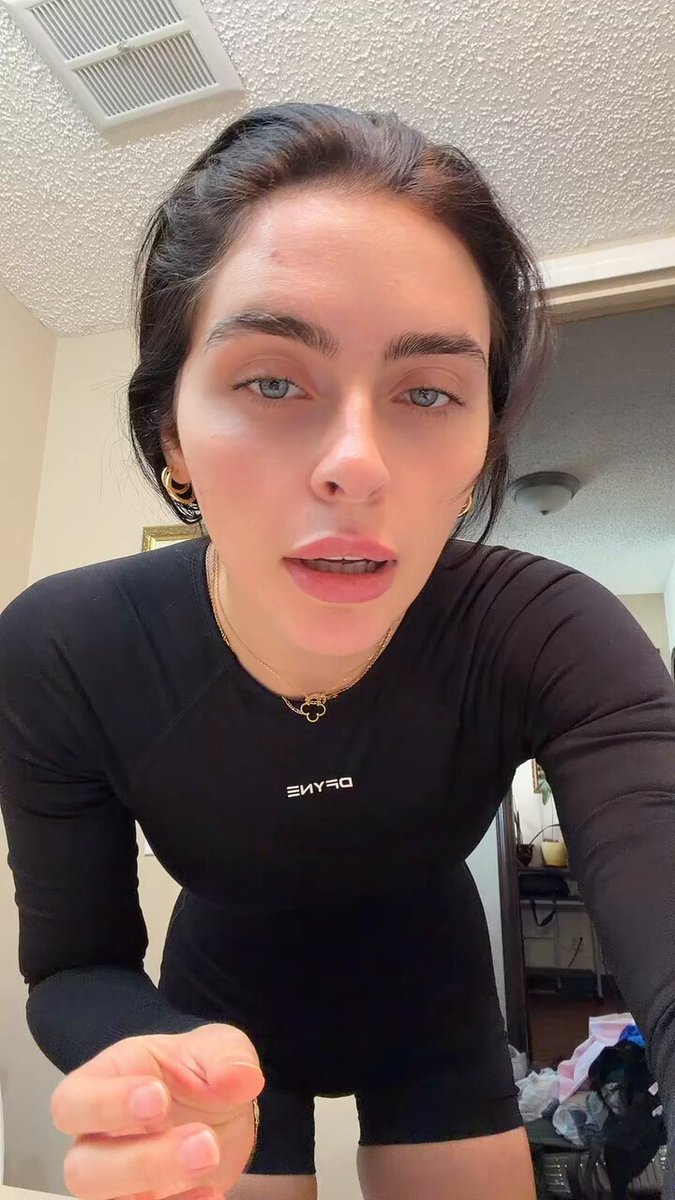 Who likes my bodysuit 🫣