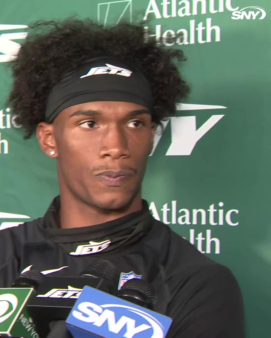 🚨𝗨𝗣𝗗𝗔𝗧𝗘: Jets WR Garrett Wilson was NOT NAMED a captain despite having a young roster. A reporter was asked if he was upset. "I don't know if upset is the word…”