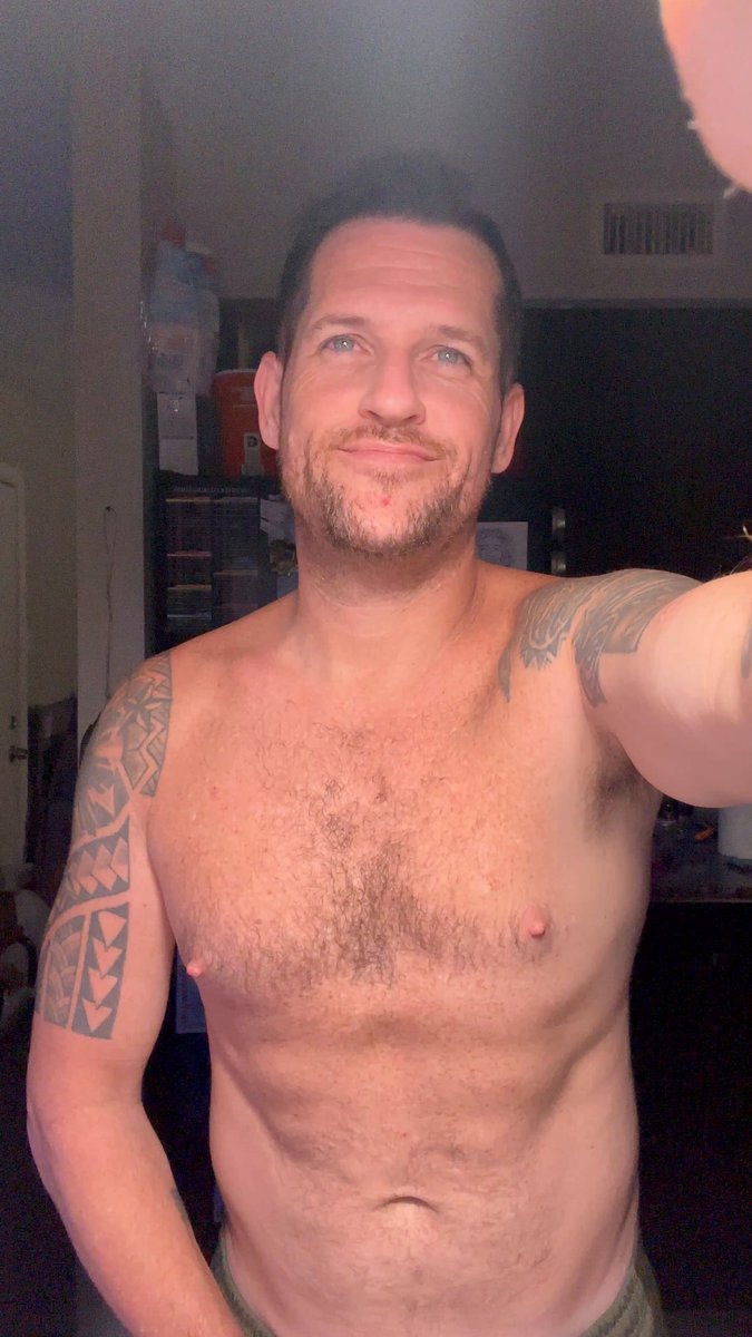 I’m a real boy.. 🤪🥸