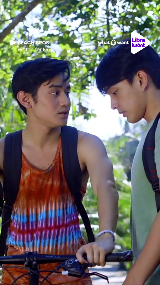 Jeremy &amp; Pete, may spark! ✨🥰 Watch #BeachBros for FREE on iWant. Free access for PH only. #WhatUWantLibreSaiWant