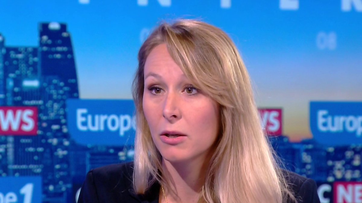 Interrogée sur le thème de l'union des droites, Marion Maréchal, présidente du mouvement Identité-Libertés et eurodéputée, lance dans #LaGrandeInterview : «Bruno Retailleau se trompe d'adversaire» Toute l'info est à retrouver sur