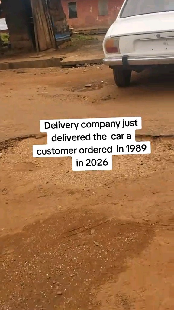 Is this even possible? 😳😳 A man reportedly ordered a car in 1989, only for it to be delivered 37 years later in 2026! 😳🚗