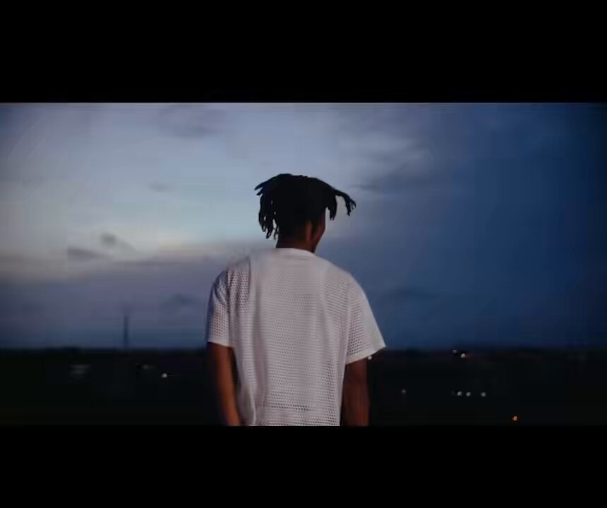 3 years ago,this banger was released-Kwesi Authur x Kofi Mole-Win❤️🔥 Unfortunately it’s not on Spotify anymore 💔