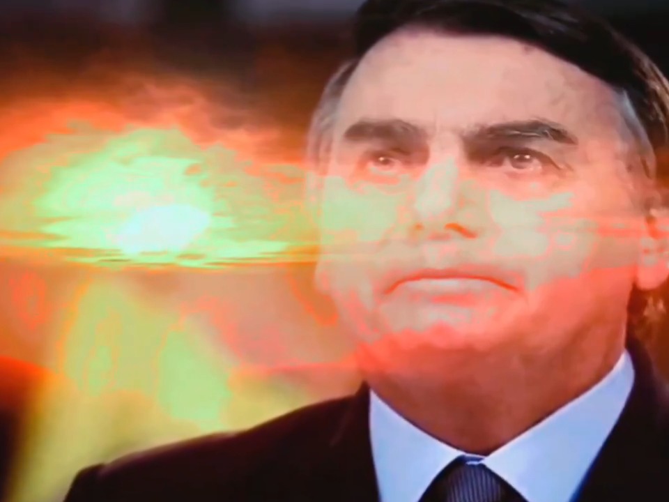 BOTAR A COMUNADA PRA TREMER DE MEDO