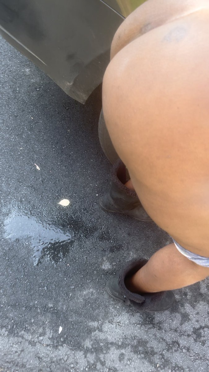 Scene “3of 100”. I Fucked the Piss outta Aunty Who in Atl tryna be NXT?#crack #dirty #shitty #stanky #atl #atlanta #black #ebony #atlmeets #scat #piss #nsfwtwtًً #mopo #moplife #mop #crackhead #crackwhore #smoke #streetwalker #junkie #fiend #granny #oldhoe #uglyhoe #homeless