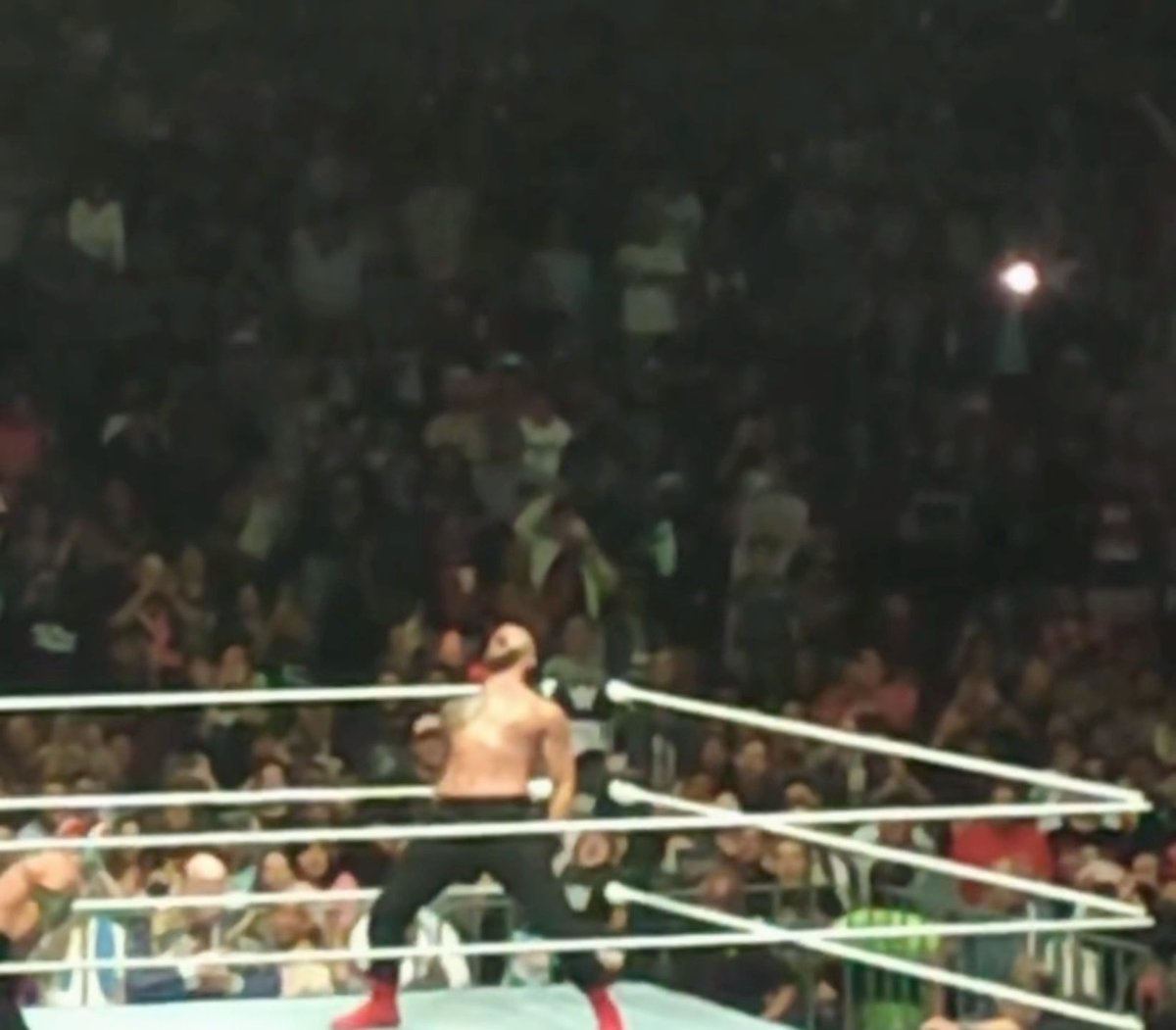 The last time Roman Reigns performed in Mexico City it was an actual MOVIE 🔥 He defended the WWE Championship against Rey Mysterio REY SURVIVING THAT SPEAR WAS PERFECT The ending sequence was special with Dominik.