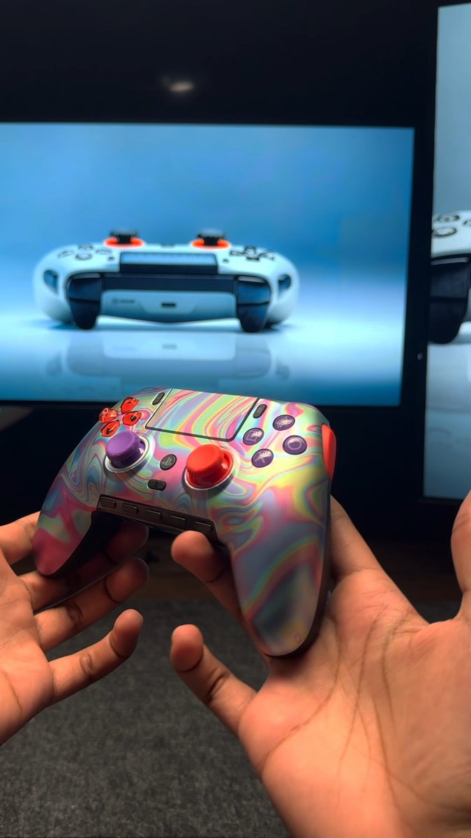 Custom Iridescent SCUF Omega 🎮 Officially licensed Playstation controller built for total control and performance. What design do you want to see next?