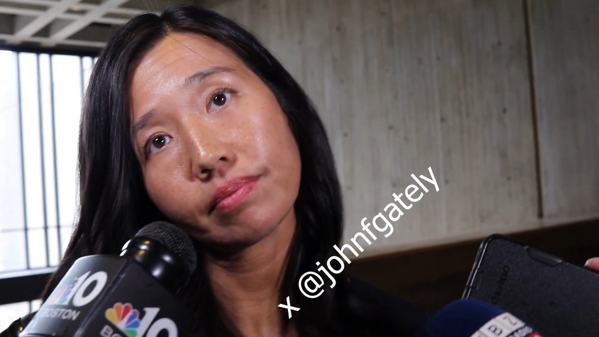 After 25 years of El Salvadoran Temporary Protected Status Mayor Wu couldn't say how long temporary status should last for. Boston has over 900 El Salvadorans with TPS, statewide the number is ~7300. #mapoli #bospoli