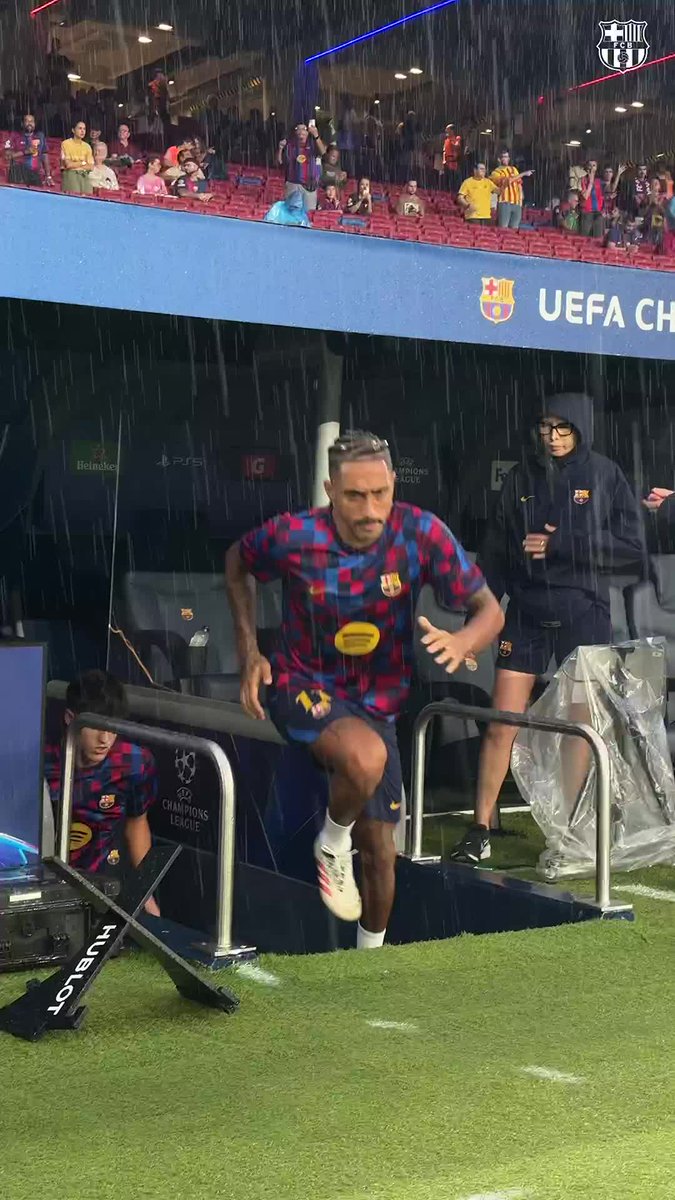 It's raining in Barcelona 🌧️