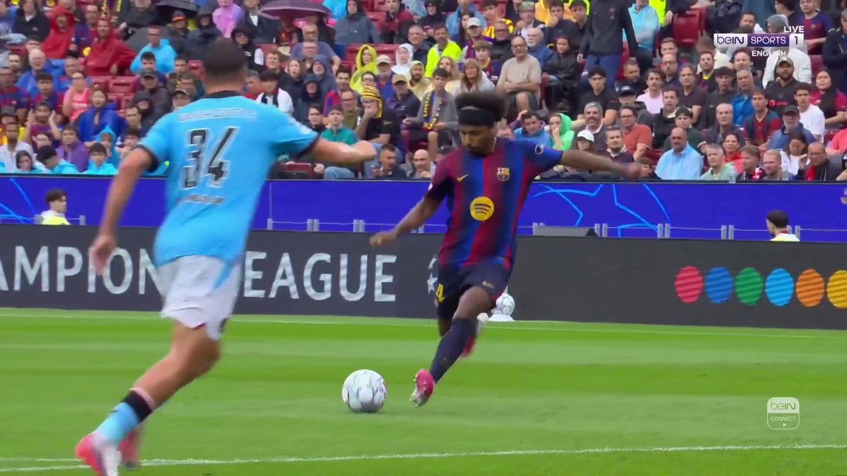 Karim Adeyemi 😮💨 FC Barcelona's lead is doubled courtesy of a stunning strike from outside the box! #FCB