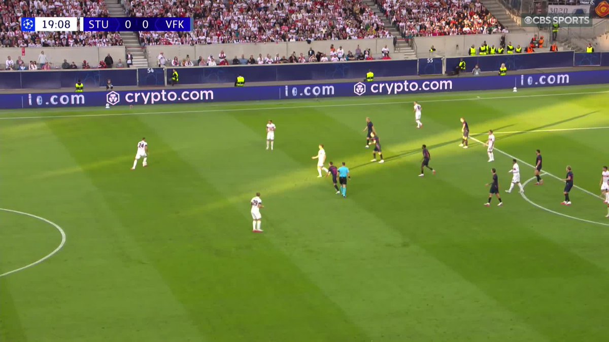 20': ⚽️ 26': ⚽️ 32': ⚽️ Ermedin Demirović is putting on a show for Stuttgart 🎩 Don't miss the #UCL on Paramount+ 🍿