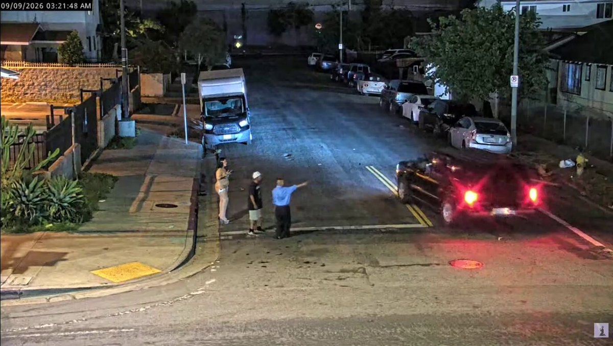 Hookers on the street in Los Angeles this morning, September 9th, at around 3:30am. The hottest one makes her entrance around the 5 minute 15 second mark and gets picked up in just a few minutes. Turn the volume up for some appropriate music that I added.