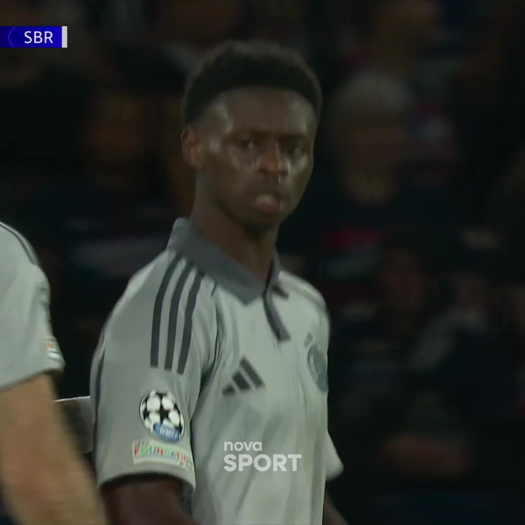 𝘾𝘼𝙈𝘼𝙍𝘼𝘼𝘼𝘼! 🤯 Nádherná individuální akce křídelníka Slovanu v Parku princů! 🔝 #NovaSport | #UCL
