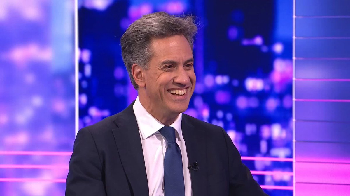 “Would Keir Starmer have ever done this?” “You’ll have to ask Keir Starmer” Watch Robert Peston and Foreign Secretary Ed Miliband discuss whether a Labour government should have acted earlier to put pressure on Israeli settlers #Peston
