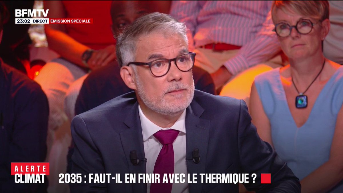 Baisse de la TVA sur le carburant proposée par le RN: "une proposition très démagogique", assure Olivier Faure, Premier secrétaire du PS et candidat à la primaire socialiste