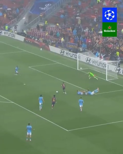That Raphinha goal 😱 Heineken | #UCLGOTD
