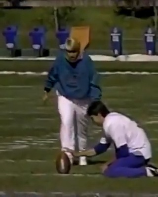 Throwback to John Daly nailing a pair of 50 yard field goals at Broncos practice in 1992.