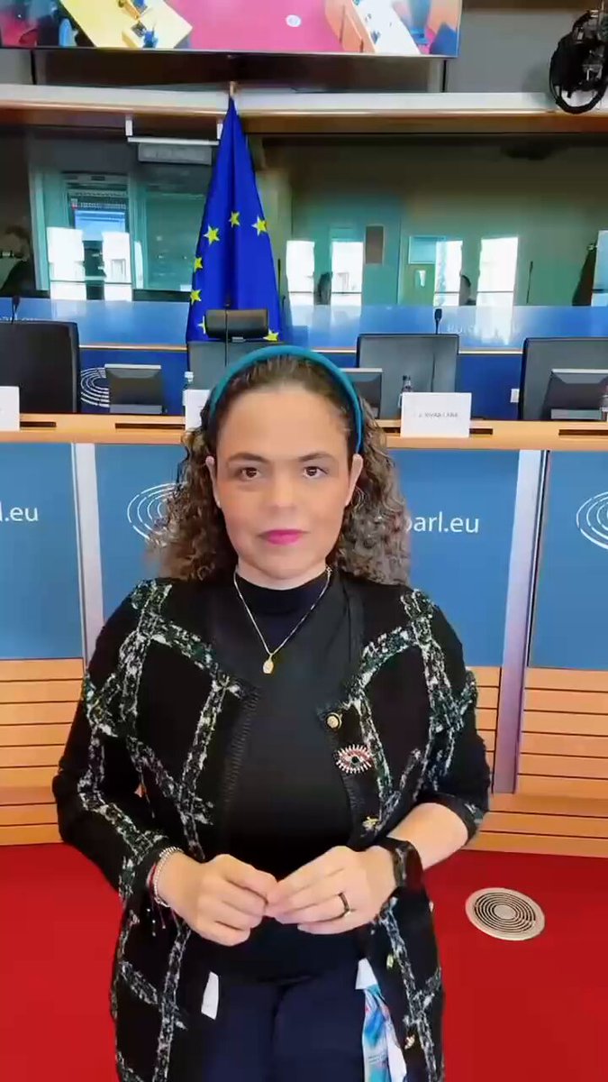 Si en México 🇲🇽 pretenden callar a la oposición, vamos a levantar la voz en el mundo 🌎 entero. Seguiremos DENUNCIANDO la censura, el debilitamiento de las instituciones, la narcopolítica de morena y sus vínculos con el crimen organizado. ¡Saludos desde el Parlamento Europeo!