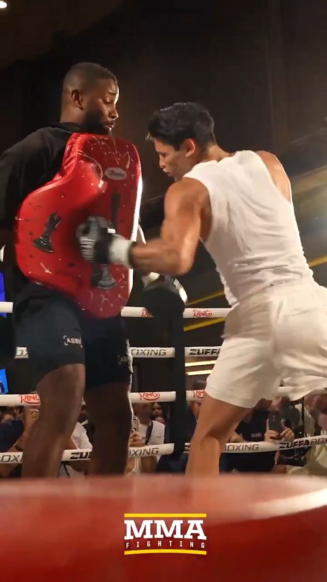 Ryan Garcia was melting pads during the #GarciaBenn open workouts💥🔥🥊